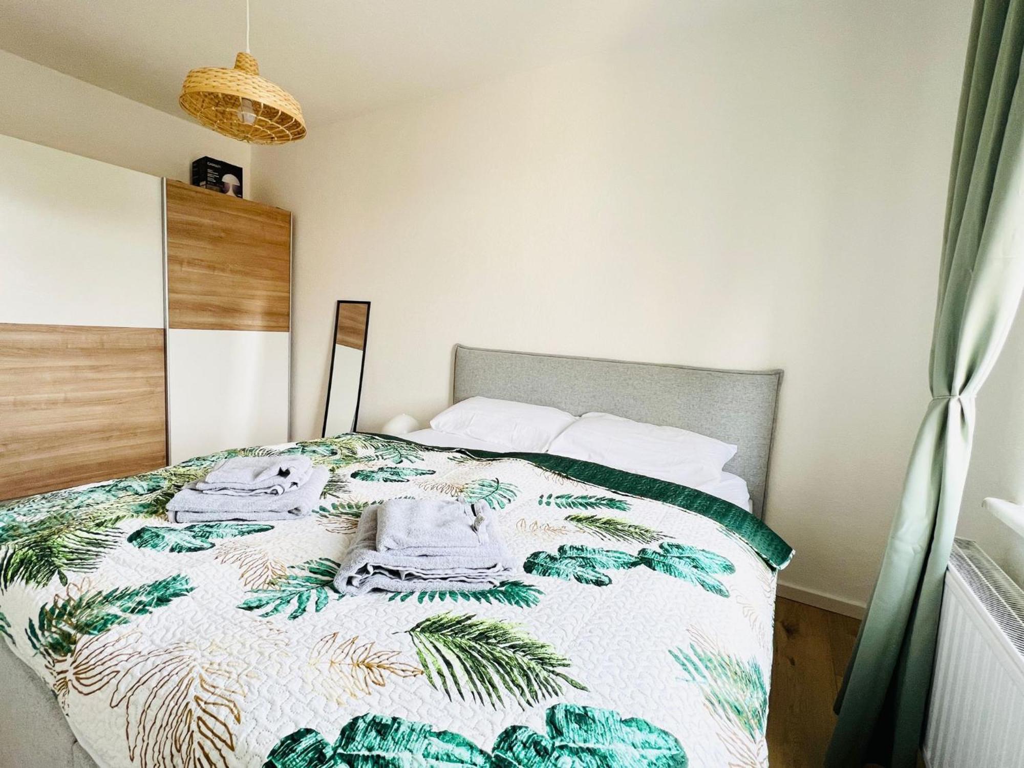 Twenty Five Apartment Bei Dresden - Free Parking, Netflix & Coffee Machine Heidenau Kültér fotó